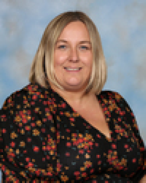 Mrs E Mills